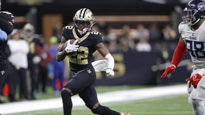 Saints' Rashid Shaheed returns a punt for a 76-yard touchdown