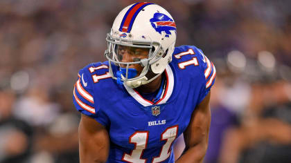 Buffalo Bills wide receiver Jeremy Kerley catches a pass during practice at  the NFL football team's training camp in Pittsford, N.Y., Friday, July 27,  2018. (AP Photo/Adrian Kraus Stock Photo - Alamy