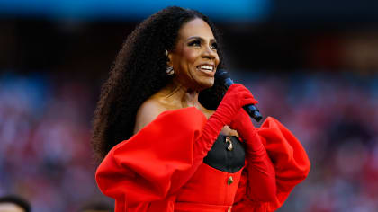 Emmy Award Winner Sheryl Lee Ralph, American Sign Language performer  Justina Miles perform 'Lift Every Voice and Sing' during Super Bowl LVII