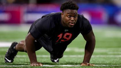 NFL draft: Chargers pick Otito Ogbonnia with No. 160 overall selection