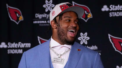 Arizona Cardinals defensive end D.J. Humphries is astonished after crazy  Hail Mary ending