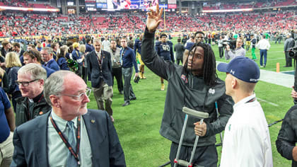 Jaylon Smith's Nerve Damage Reportedly Has Not Seen a 'Significant