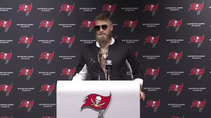 Officially official: Surgery ends Ryan Fitzpatrick's 2021 season