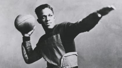 Black History Month Tribute: Emlen Tunnell's Giant Impact on the NFL