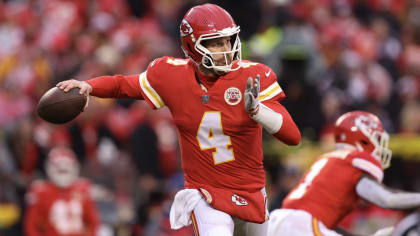 Henne announces retirement following Chiefs' Super Bowl win