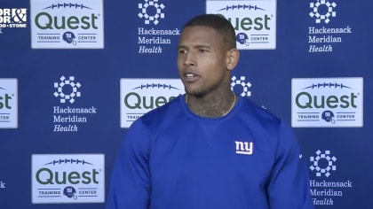 NY Jets coach Robert Saleh wears Hackensack HS shirt before practice