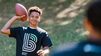 NFL collectively celebrates Inspire Change initiative in-season