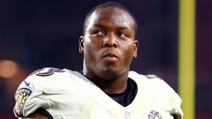 Ravens Trade For Tampa Bay Offensive Lineman Jeremy Zuttah - EAS