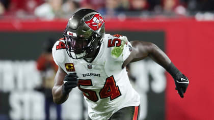 Tampa Bay Buccaneers linebacker Lavonte David (54) lines up during