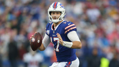 Buffalo Bills safety Jaquan Johnson (4) on defense during an NFL preseason  football game against the Carolina Panthers, Saturday, Aug. 26, 2022, in  Charlotte, N.C. (AP Photo/Brian Westerholt Stock Photo - Alamy