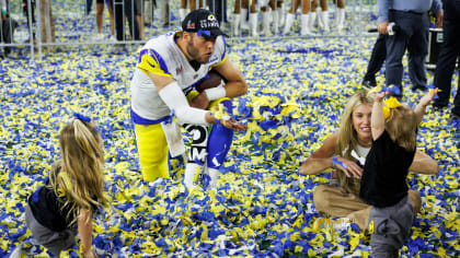 Super Bowl: Shirtless Aaron Donald had fans in awe at the Rams parade