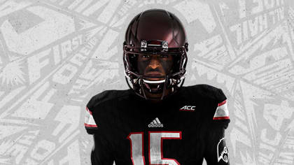 Louisville unveils all-black alternate uniform