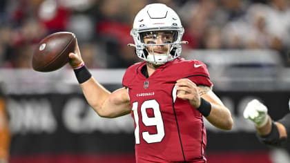 Arizona Cardinals quarterback Trace McSorley escapes pocket for 12-yard  dart to wide receiver Andy Isabella