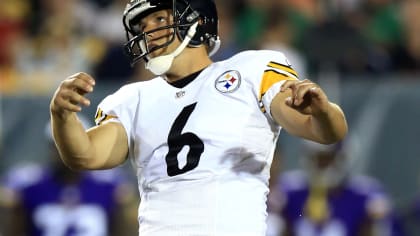 Steelers kicker Shaun Suisham is now officially an American