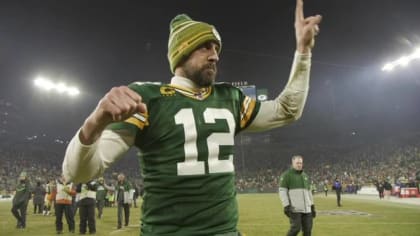 Aaron Rodgers basks in the Lambeau Field cheers after playoff win