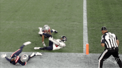 Denver Broncos wide receiver DaeSean Hamilton, left, celebrates his  touchdown against the Detro …