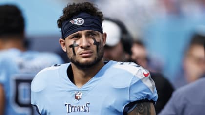 Caleb Farley's father dies after apparent explosion at Titans CB's home