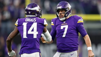 Case Keenum comes off bench, guides Minnesota Vikings past Chicago Bears 