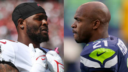 Boxing: NFL running backs Adrian Peterson, Le'Veon Bell look miserable  ahead of fight