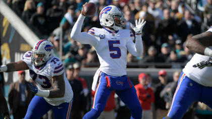 Buffalo Bills - Tyrod Taylor's game jersey is going to the Pro Football  Hall of Fame! He's one of five QBs in NFL history to in one game achieve:  -100+ passing yards 