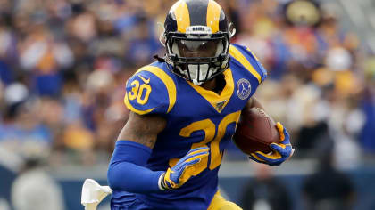 LA Rams RB Todd Gurley reportedly meeting with team to decide future