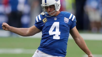 Adam Vinatieri sets NFL career scoring record, passing Morten Andersen