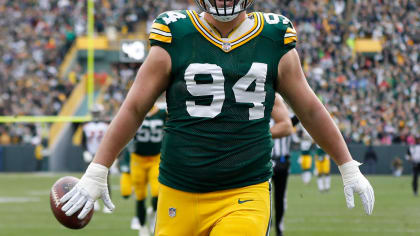 Should Green Bay Packers Re-Sign Dean Lowry in Free Agency? - Sports  Illustrated Green Bay Packers News, Analysis and More