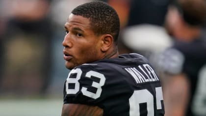 Raiders are falling apart over Darren Waller trade (and we love it)