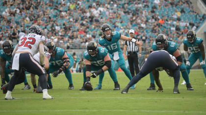 NFL: Jaguars fall to Bears, clinch No. 1 pick in draft