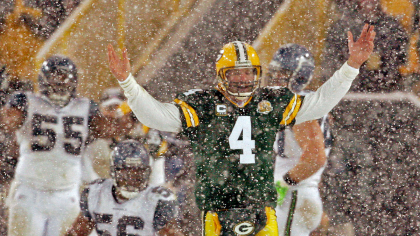 How does snow impact an NFL game? Former players weigh in