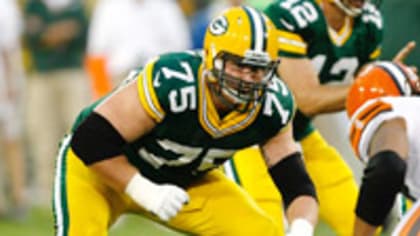 Packers release veteran LB AJ Hawk