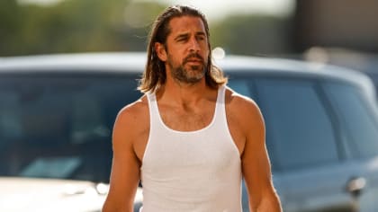 Aaron Rodgers Reveals How Nic Cage 'Con Air' Look Came to Be