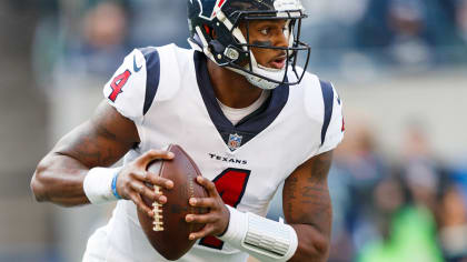 Houston Texans: Deshaun Watson's jersey flying off the shelves