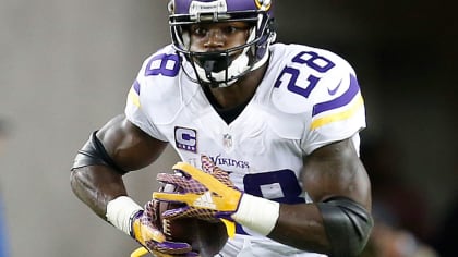 Rush to greatness: Why is Adrian Peterson so good? 