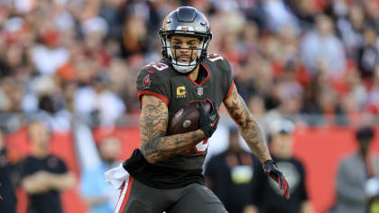 is mike evans playing tonight