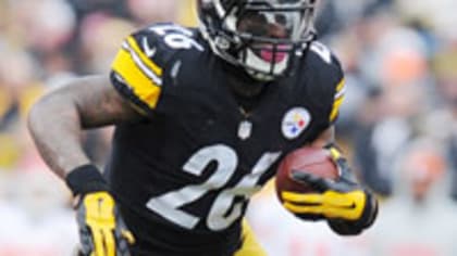 Aditi Kinkhabwala reports Pittsburgh Steelers running back Le'Veon Bell is  in Pittsburgh