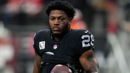 Dolphins interested in RB trade market up to certain price; calls to  Raiders on Josh Jacobs didn't go far