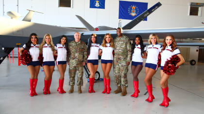 Texans cheerleaders salute the military