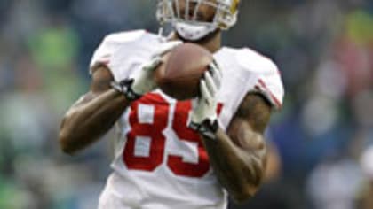 Vernon Davis hopes to play a role in Super Bowl with Broncos - The