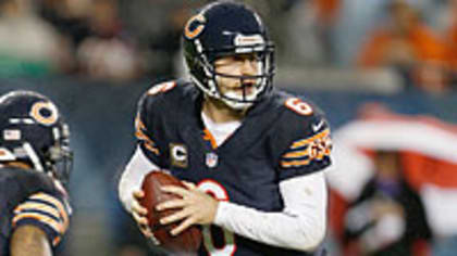 Report: Season may be over for Chicago Bears' Jay Cutler 