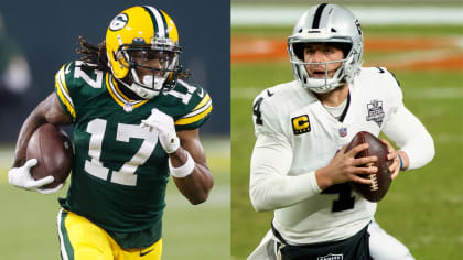 Watch: Derek Carr reacts to seeing Davante Adams in the Silver and