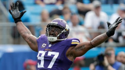 FIVE TAKEAWAYS: Zimmer saves the day, running game plays well in