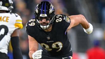 Baltimore Ravens tight end Mark Andrews (89) reacts to a first