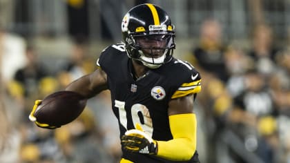 Steelers WR JuJu Smith-Schuster asks fans to back off : r/nfl