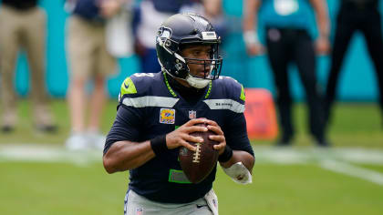 Russell Wilson snarling to show Seattle he's still elite NFL quarterback