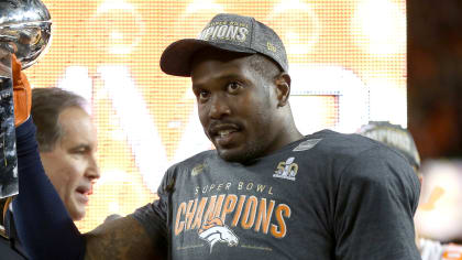 Von Miller talks franchise tag, chance of sitting out 2016