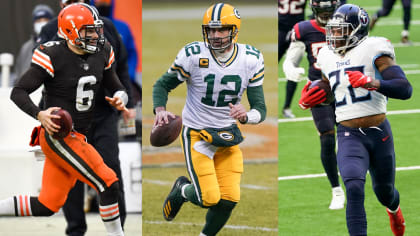 Packers and Bears eye NFL playoffs as rivals meet in Week 17