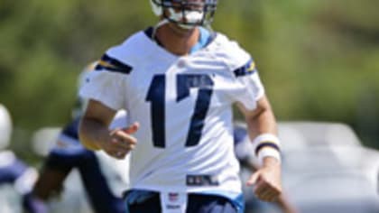 New York Jets Tim Tebow meets San Diego Chargers Phillip Rivers on