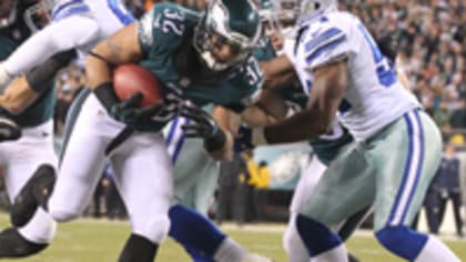 Eagles roll over Cowboys 33-10 for NFC East lead