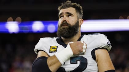 Jason Kelce Return: Video Shows Moment He Told Eagles He's